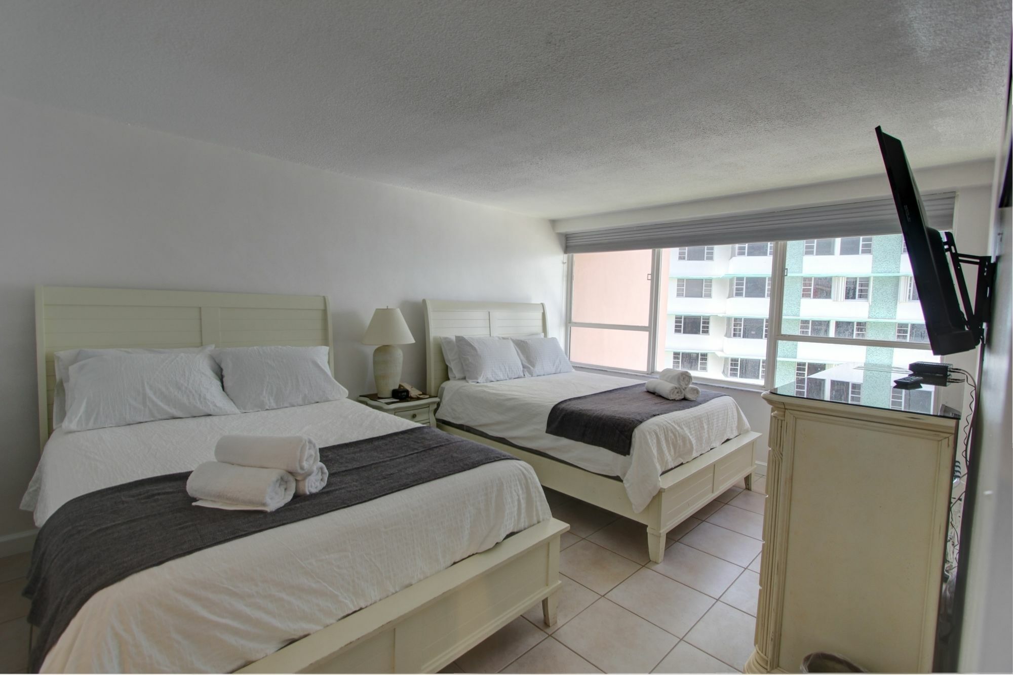 Private Apartments By Vacations On 迈阿密海滩 外观 照片